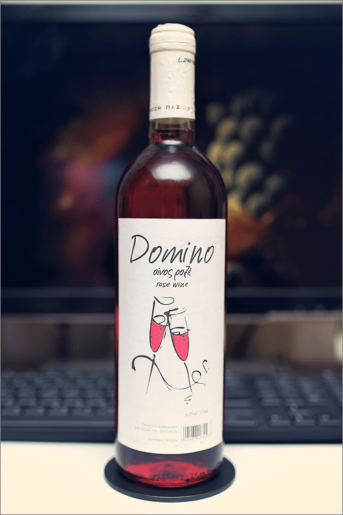 DOMINO_Oivos_Rose