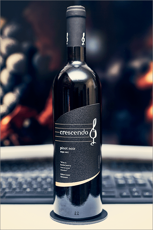 CRESCENDO_Pinot_Noir_2017