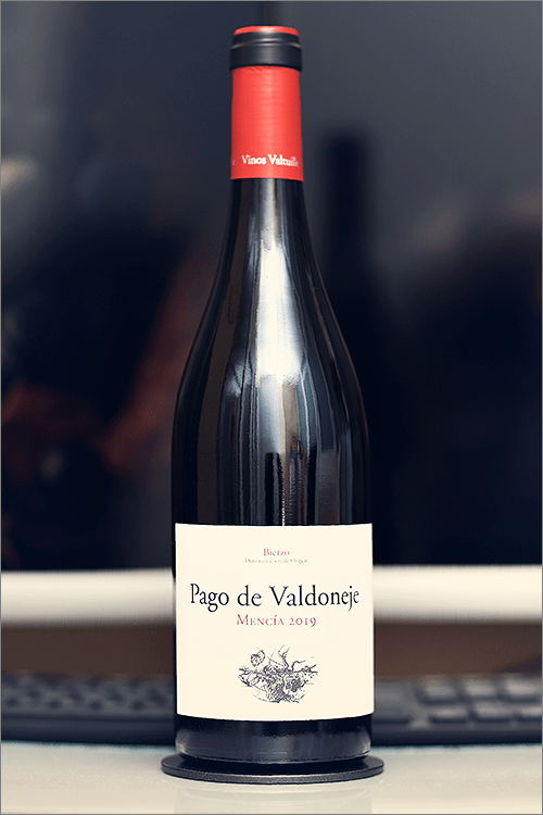 VINOS_VALTUILLE_Pago_de_Valdoneje_Mencia_2019
