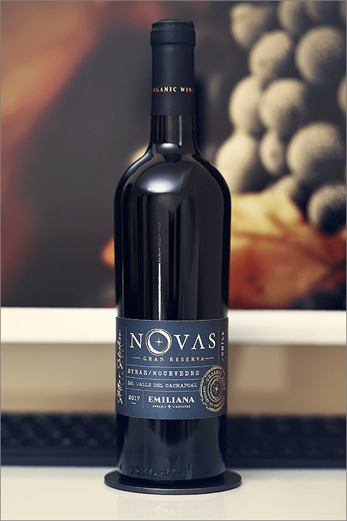 VINA_EMILIANA_Novas_GranReserva_StellarSelection_2017