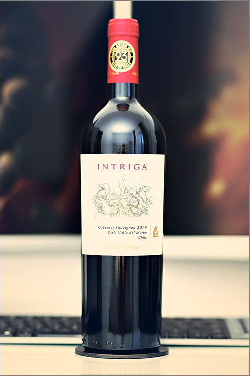 MONTGRAS_Intriga_CabernetSauvignon_2019